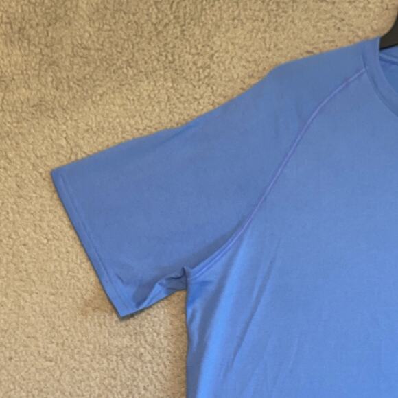 Under Armour Mens Shirt XL Heatgear Crew Neck Blue Casual Athleisure Adult - Picture 4 of 16